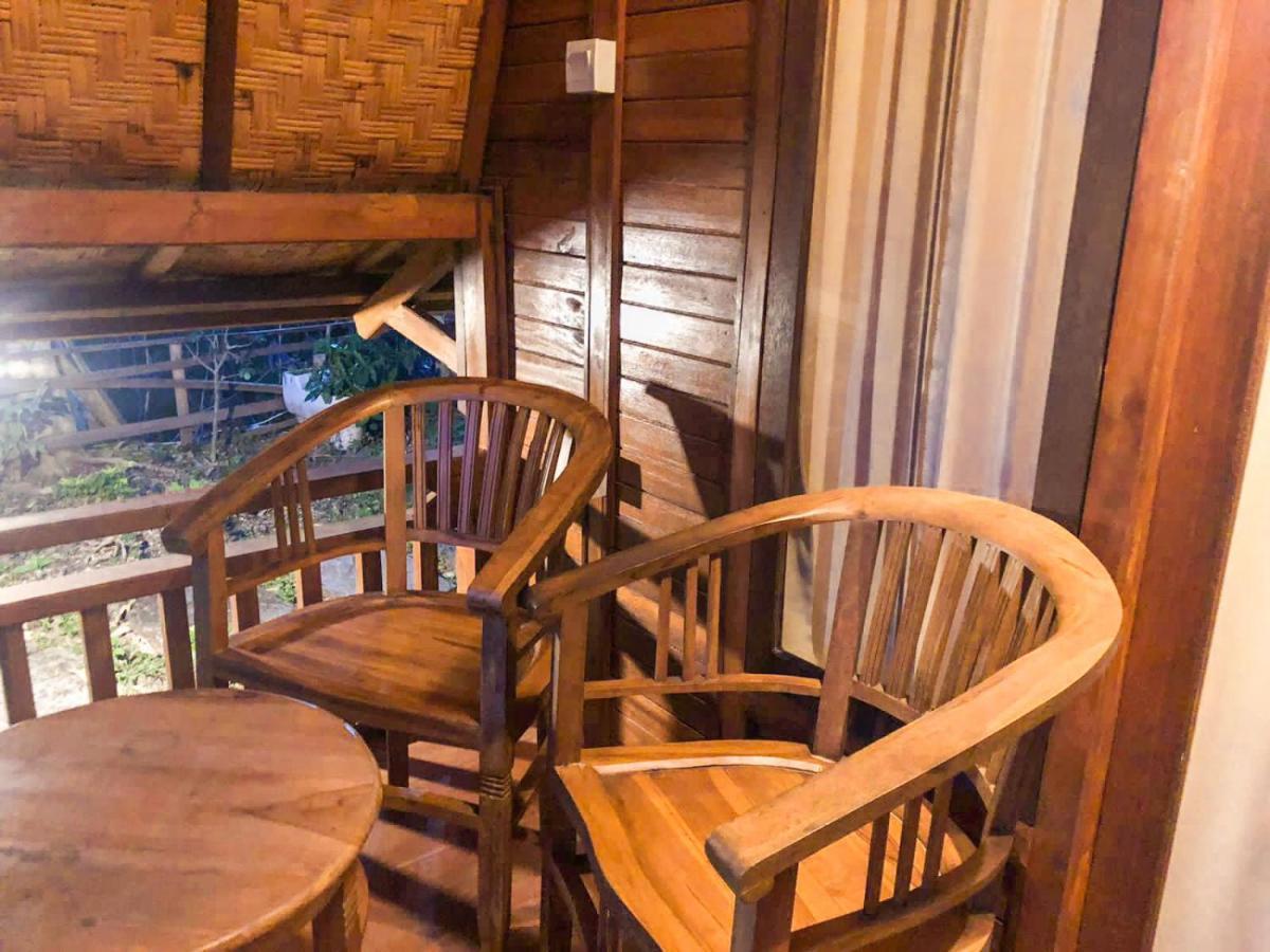 Kubu Sental Cottage Batununggul Kültér fotó