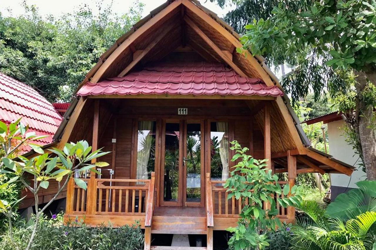 Kubu Sental Cottage Batununggul Kültér fotó