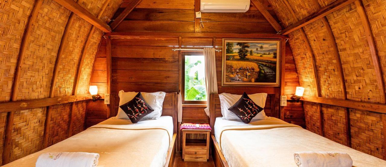 Kubu Sental Cottage Batununggul Kültér fotó