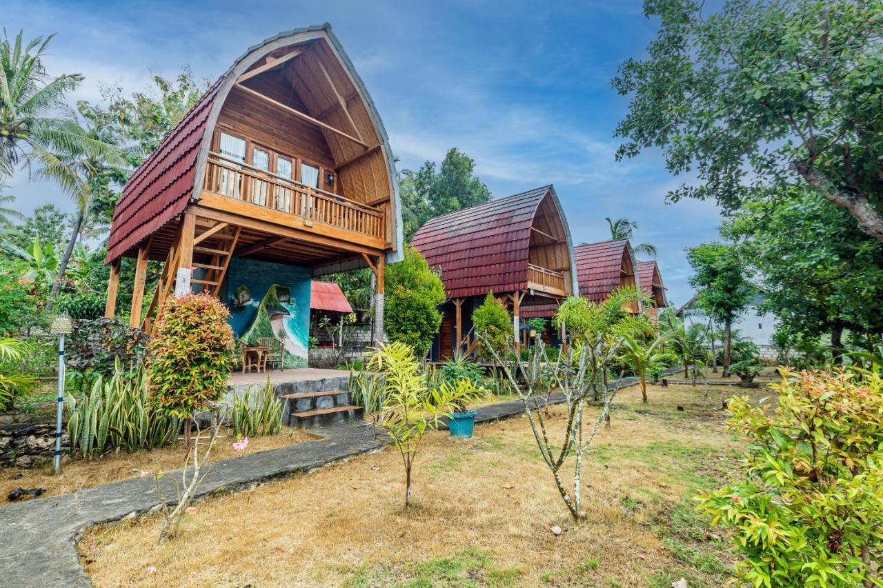 Kubu Sental Cottage Batununggul Kültér fotó